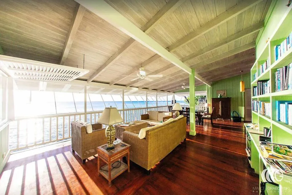 Deep Waterfront West Coast 3 Bed Beach House Saint James