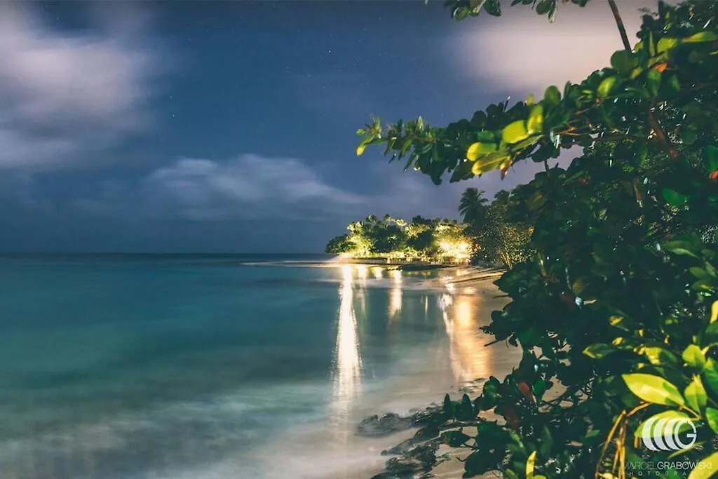 Deep Waterfront West Coast 3 Bed Beach House Saint James 0*,