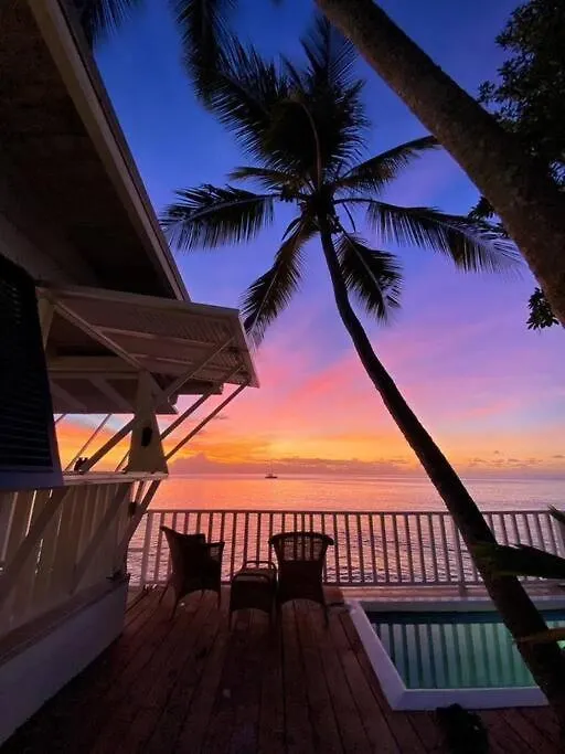 Deep Waterfront West Coast 3 Bed Beach House Saint James