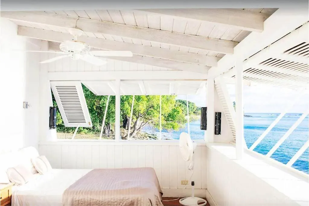 Deep Waterfront West Coast 3 Bed Beach House Saint James 0*,